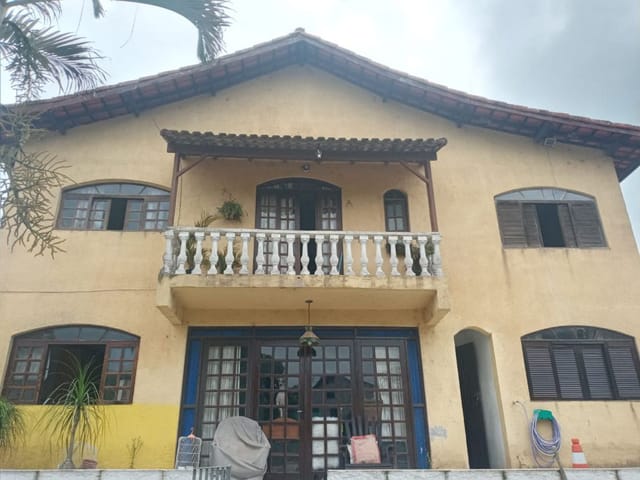 Sobrado com 510m² 3 quartos e 2 banheiros, à venda, no bairro Chácara Recanto Verde em Cotia
