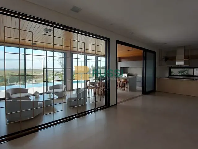 Sobrado com 563m² 5 quartos e 8 banheiros, à venda, no bairro Condomínio Residencial Alphaville I em São José dos Campos