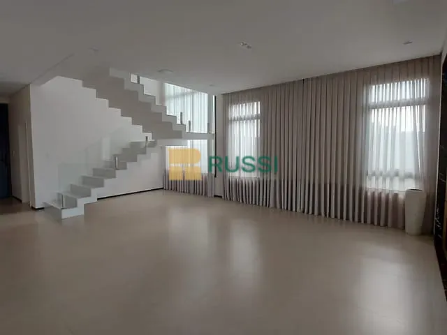 Sobrado com 563m² 5 quartos e 8 banheiros, à venda, no bairro Condomínio Residencial Alphaville I em São José dos Campos