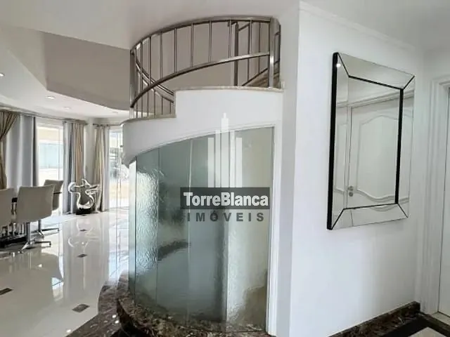 Sobrado com 424m² 4 quartos e 5 banheiros, à venda ou para alugar, no bairro Estrela em Ponta Grossa