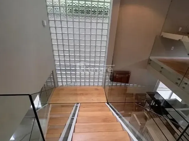 Sobrado com 300m² 3 quartos e 4 banheiros, à venda, no bairro Vila Oliveira em Mogi das Cruzes