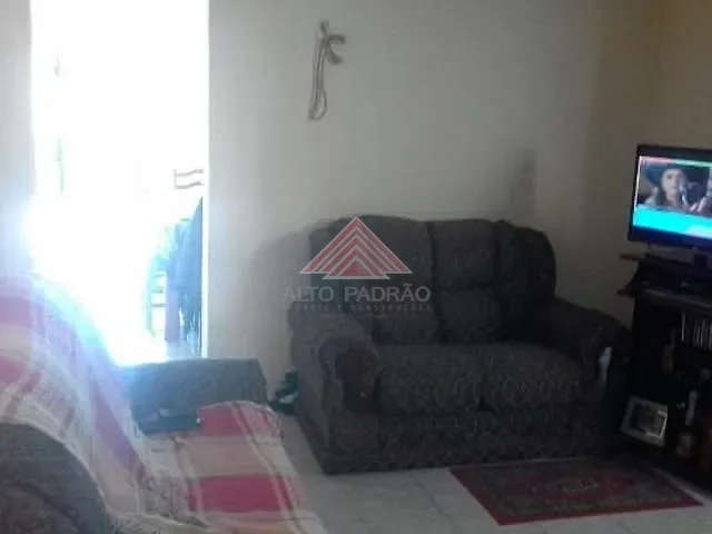 Sobrado com 125m² 2 quartos e 1 banheiro, à venda, no bairro Jardim Zaira em Mauá