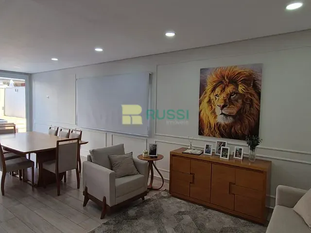 Sobrado com 250m² 3 quartos e 4 banheiros, à venda, no bairro Jardim Crystal Park em Jacareí