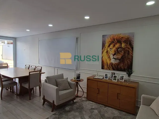 Sobrado com 250m² 3 quartos e 4 banheiros, à venda, no bairro Jardim Crystal Park em Jacareí