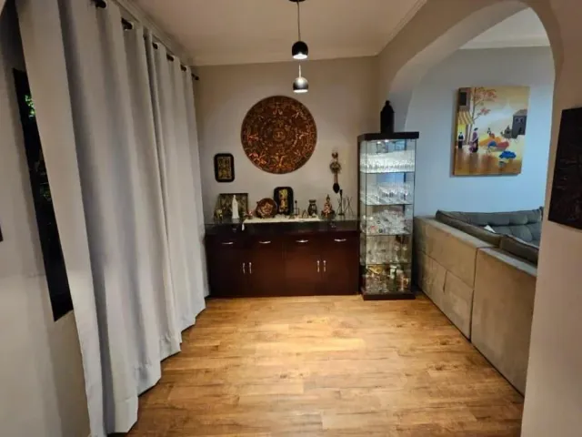 Sobrado com 250m² 4 quartos e 3 banheiros, à venda, no bairro Vila Monumento em São Paulo