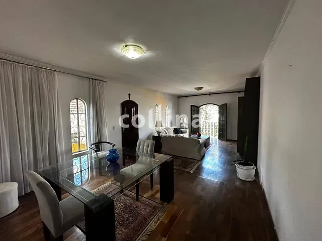 Sobrado com 169m² 5 quartos e 3 banheiros, à venda, no bairro Bela Vista em Osasco