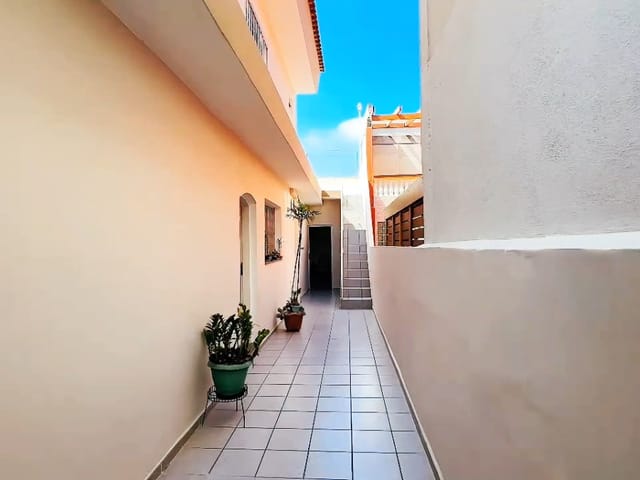 Foto do Sobrado - Sobrado para venda em Vila Tolstoi com 3 quartos , 102m² | Lares e Andares Imóveis