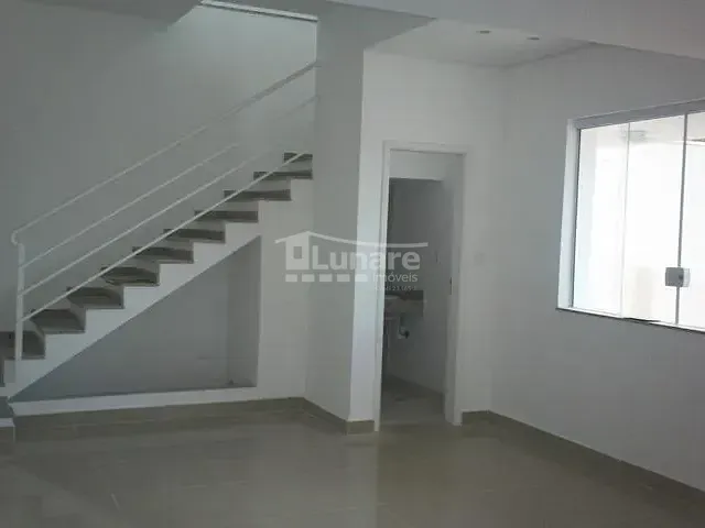 Sobrado 3 quartos e 4 banheiros, à venda, no bairro Vila Oliveira em Mogi das Cruzes