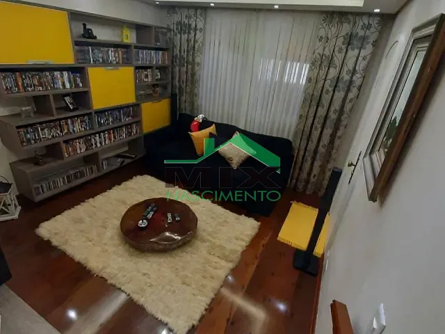 Sobrado com 126m² 2 quartos e 1 banheiro, à venda, no bairro Vila Bela Vista em Santo André