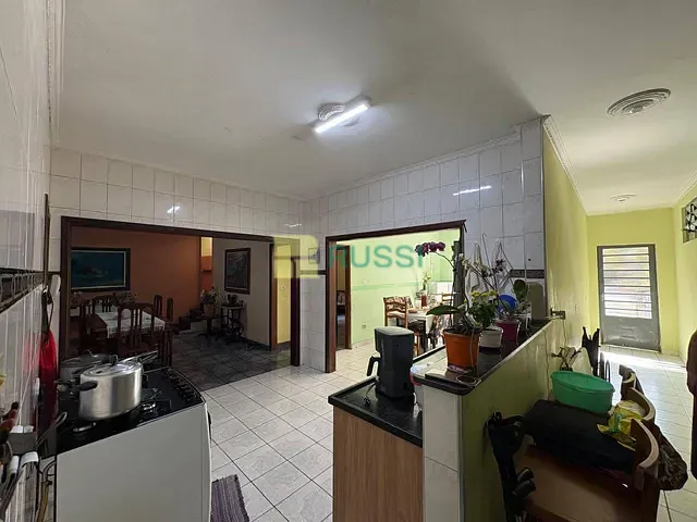 Sobrado com 300m², à venda, no bairro Parque Industrial em São José dos Campos