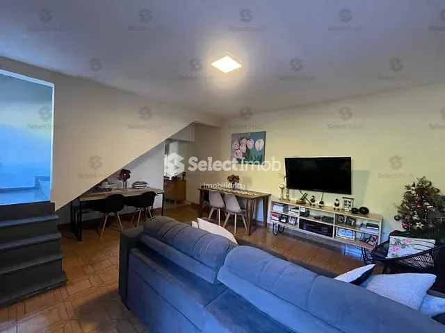 Sobrado com 197m² 3 quartos e 2 banheiros, à venda, no bairro Jardim Camila em Mauá