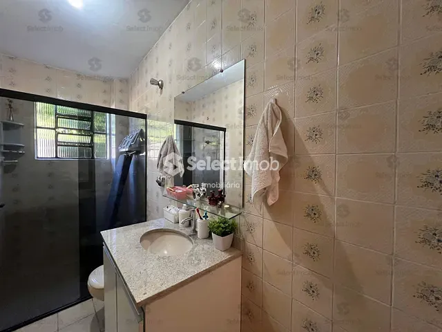 Sobrado com 197m² 3 quartos e 2 banheiros, à venda, no bairro Jardim Camila em Mauá