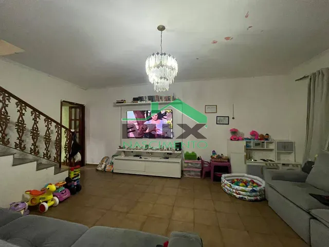 Sobrado com 126m² 3 quartos e 2 banheiros, à venda, no bairro Taboão em São Bernardo do Campo