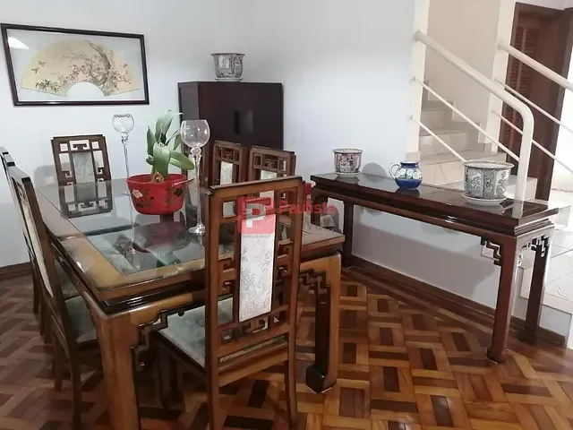 Sobrado com 273m² 3 quartos e 5 banheiros, à venda, no bairro Campo Belo em São Paulo