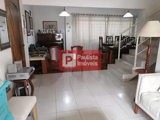 Sobrado com 273m² 3 quartos e 5 banheiros, à venda, no bairro Campo Belo em São Paulo
