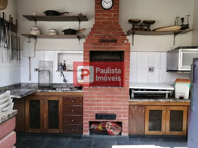Sobrado com 273m² 3 quartos e 5 banheiros, à venda, no bairro Campo Belo em São Paulo