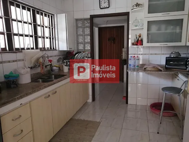 Sobrado com 273m² 3 quartos e 5 banheiros, à venda, no bairro Campo Belo em São Paulo