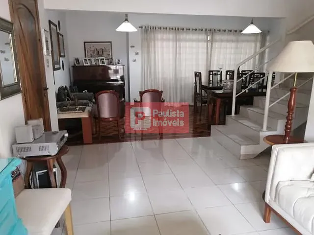 Sobrado com 273m² 3 quartos e 5 banheiros, à venda, no bairro Campo Belo em São Paulo