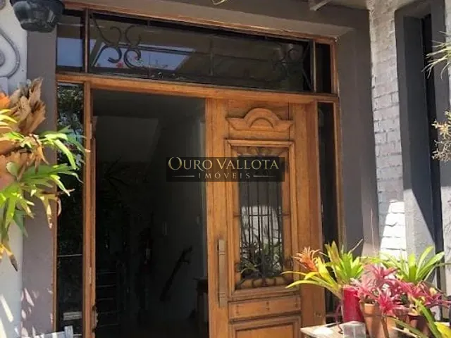 Sobrado com 396m², à venda, no bairro Vila Dom Pedro I em São Paulo