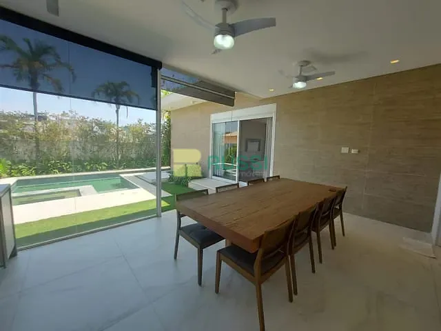 Sobrado com 417m² 3 quartos e 7 banheiros, à venda, no bairro Condomínio Residencial Alphaville II em São José dos Campos