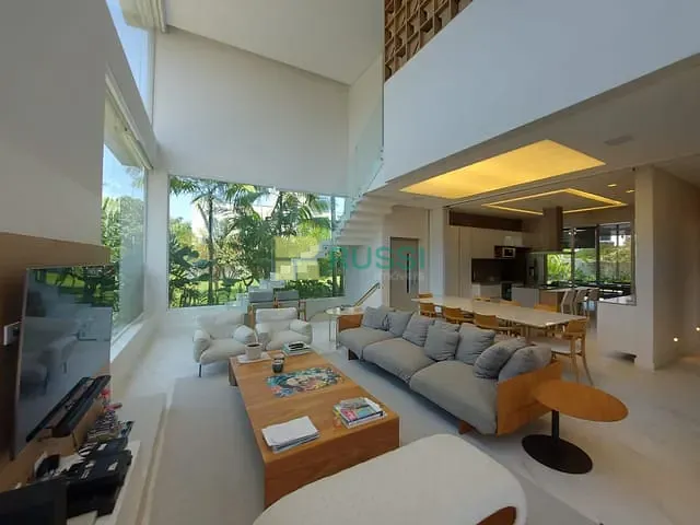 Sobrado com 417m² 3 quartos e 7 banheiros, à venda, no bairro Condomínio Residencial Alphaville II em São José dos Campos