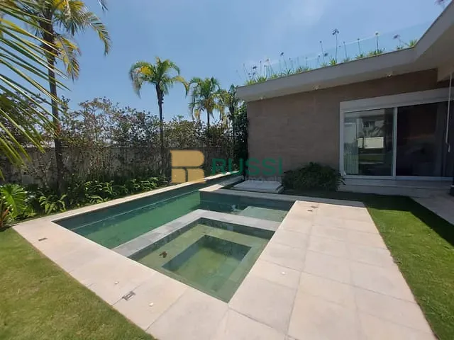 Sobrado com 417m² 3 quartos e 7 banheiros, à venda, no bairro Condomínio Residencial Alphaville II em São José dos Campos