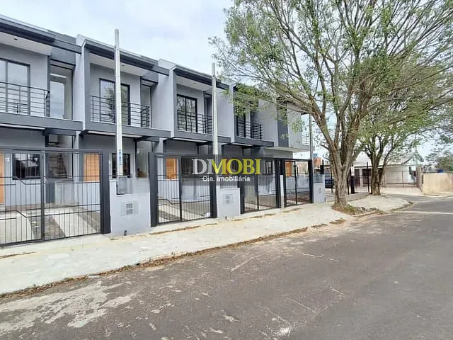 Sobrado com 78m² 3 quartos e 1 banheiro, à venda, no bairro Santa Cruz em Gravataí