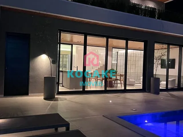 Sobrado com 563m² 5 quartos e 5 banheiros, à venda, no bairro Condomínio Residencial Alphaville em São José dos Campos