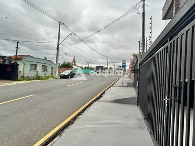 Sobrado com 11280m² 3 quartos e 3 banheiros, à venda, no bairro Centro em Ponta Grossa