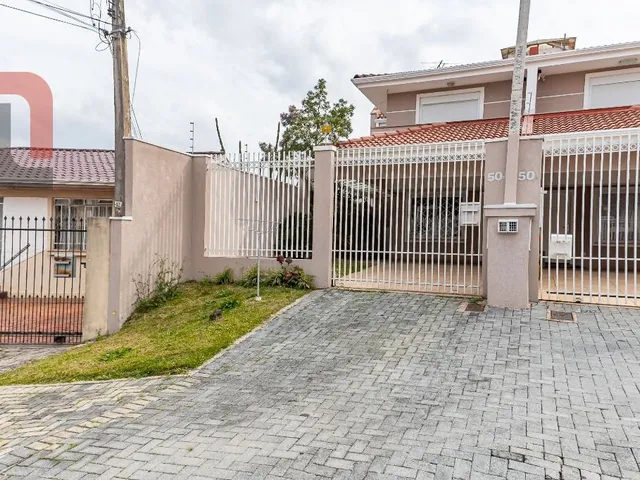 Sobrado com 180m² 3 quartos e 3 banheiros, à venda, no bairro Seminário em Curitiba