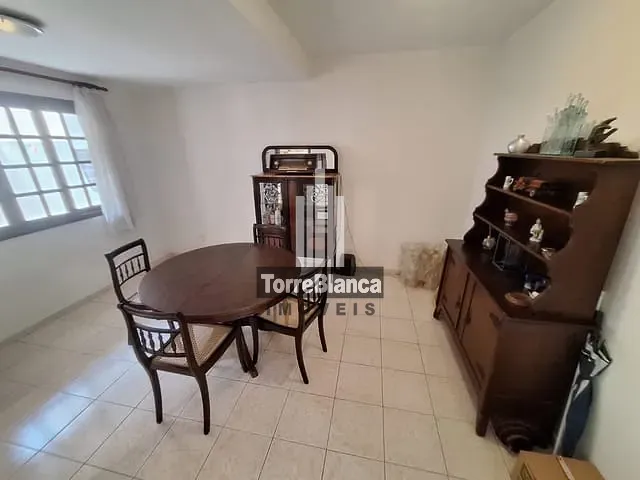Sobrado com 128m², para alugar, no bairro Estrela em Ponta Grossa