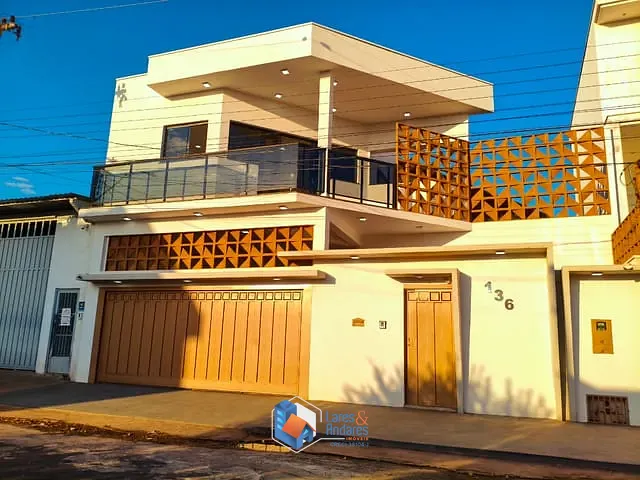 Sobrado com 360m² 3 quartos e 4 banheiros, à venda, no bairro Jardim Residencial do Bosque em Mococa
