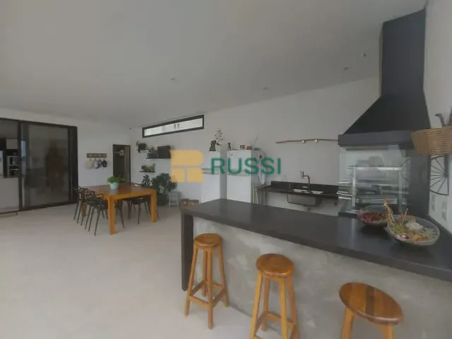 Sobrado com 506m² 4 quartos e 5 banheiros, à venda ou para alugar, no bairro Condomínio Residencial Alphaville I em São José dos Campos