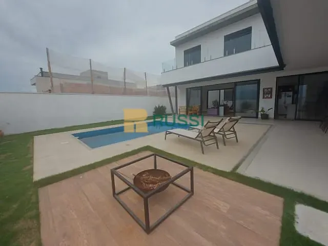Sobrado com 506m² 4 quartos e 5 banheiros, à venda ou para alugar, no bairro Condomínio Residencial Alphaville I em São José dos Campos