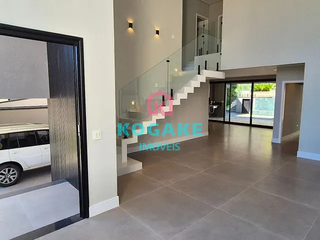 Sobrado com 469m² 5 quartos e 6 banheiros, à venda, no bairro Condomínio Residencial Alphaville em São José dos Campos