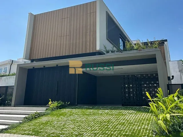 Sobrado com 450m² 4 quartos e 6 banheiros, à venda, no bairro Condomínio Residencial Alphaville II em São José dos Campos