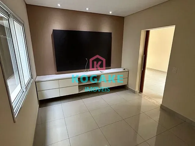 Sobrado com 250m² 3 quartos e 3 banheiros, à venda, no bairro Villa Branca em Jacareí
