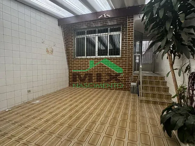 Sobrado com 212m² 3 quartos e 2 banheiros, para alugar, no bairro Taboão em São Bernardo do Campo