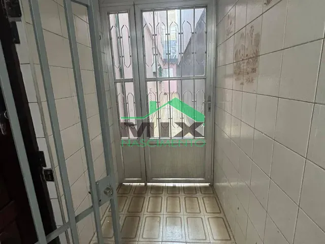 Sobrado com 212m² 3 quartos e 2 banheiros, para alugar, no bairro Taboão em São Bernardo do Campo