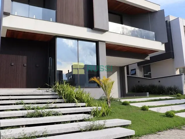 Sobrado com 482m² 5 quartos e 7 banheiros, à venda, no bairro Condomínio Residencial Alphaville II em São José dos Campos