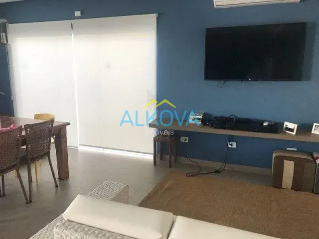 Sobrado com 250m² 4 quartos e 3 banheiros, à venda, no bairro Urbanova em São José dos Campos