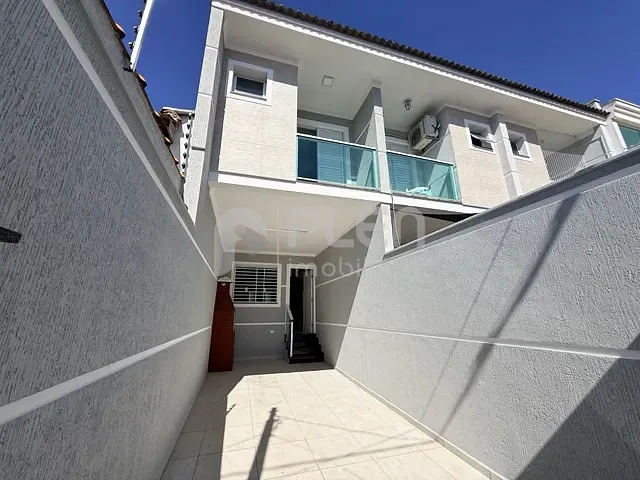 Sobrado 3 quartos e 3 banheiros, à venda, no bairro Parque Vitória em São Paulo