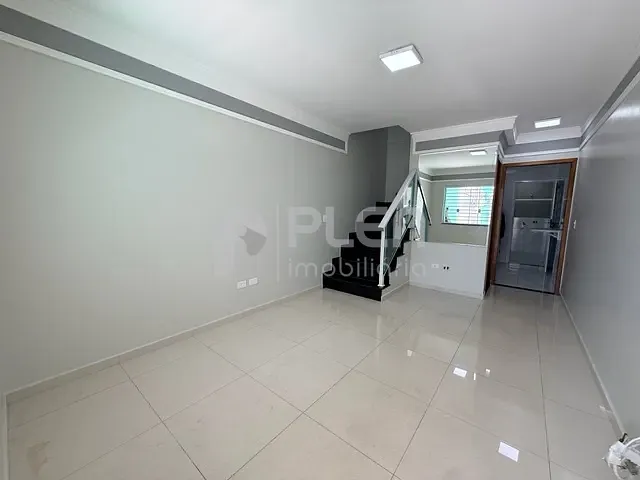 Sobrado 3 quartos e 3 banheiros, à venda, no bairro Parque Vitória em São Paulo