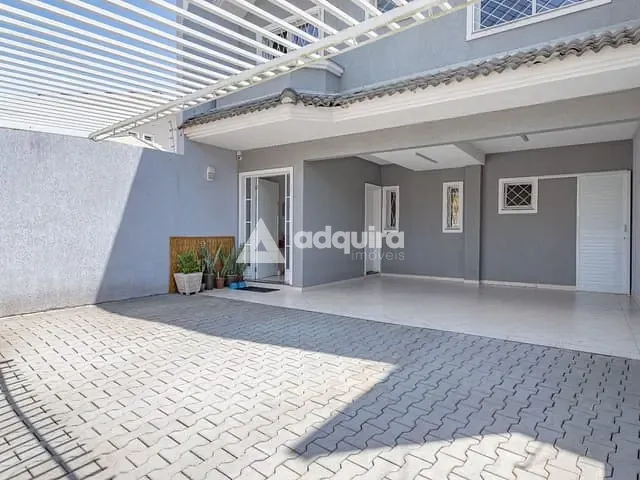 Sobrado com 172m² 4 quartos e 4 banheiros, à venda, no bairro Estrela em Ponta Grossa