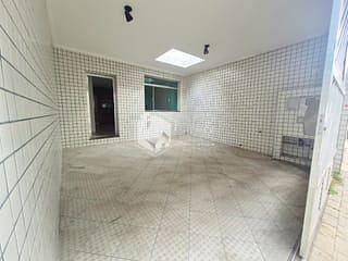 Foto do Sobrado-Sobrado para venda em Vila Cláudia com 2 quartos, 126m²