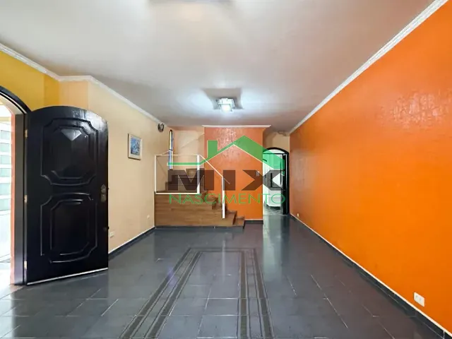 Sobrado 3 quartos e 3 banheiros, à venda, no bairro Taboão em São Bernardo do Campo