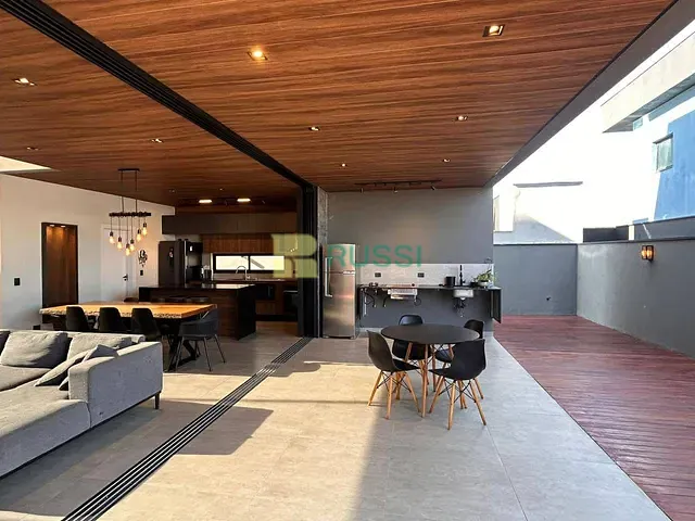 Sobrado com 250m² 3 quartos e 4 banheiros, à venda, no bairro Loteamento Floresta em São José dos Campos