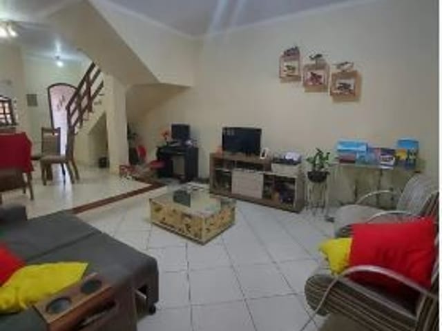 Foto do Sobrado - Sobrado com 3 dormitórios para alugar, 190 m² por R$ 3.750,00/mês - Jardim Sul - São José dos Campos/SP | INDEPENDENCE NEGOCIOS IMOBILIARIOS LTDA