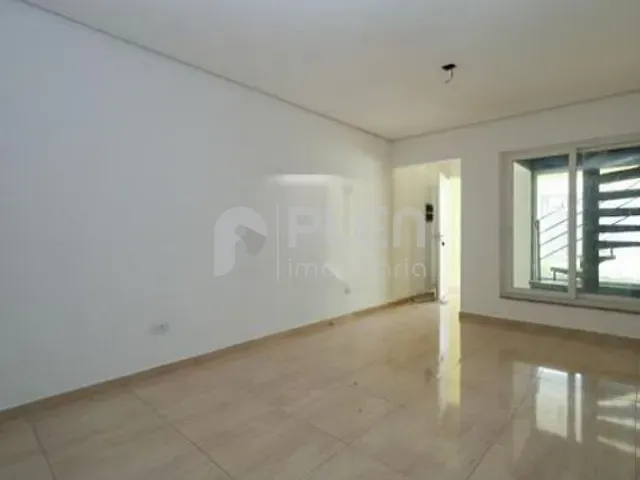 Sobrado 3 quartos e 3 banheiros, para alugar, no bairro Vila Romero em São Paulo