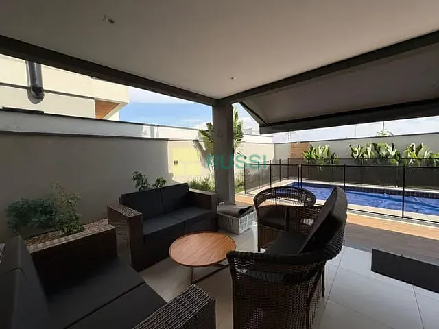 Sobrado com 504m² 5 quartos e 5 banheiros, à venda, no bairro Condomínio Residencial Alphaville I em São José dos Campos